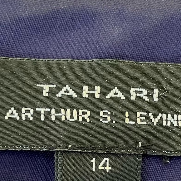 Tahari Purple Dress With Metal Zipper Accents Round Neck Half Sleeves Size 14 - Picture 12 of 15